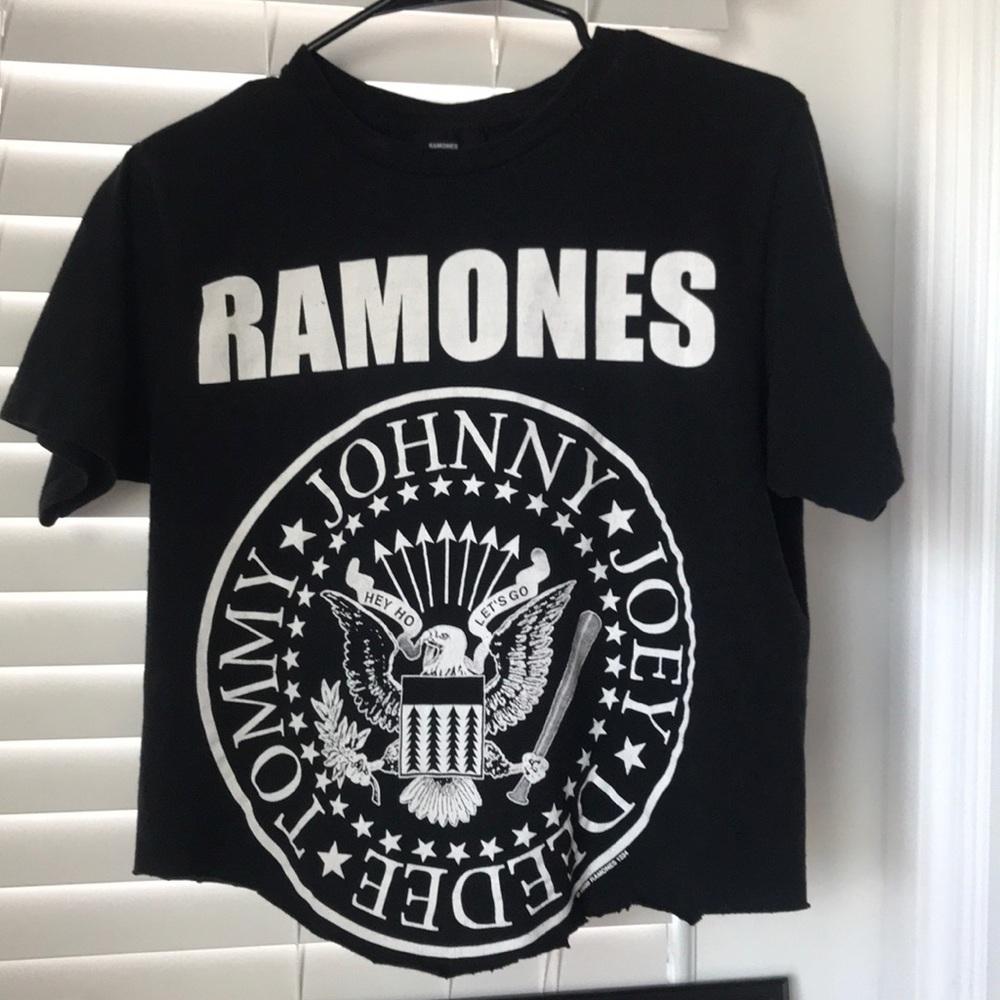 Ramones Top